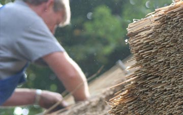 professional Longthorpe thatchers